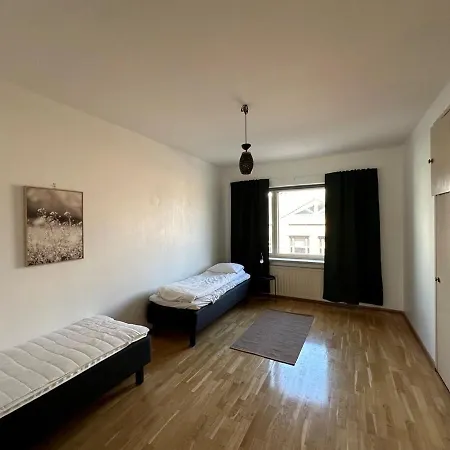 Apartment Kotimaailma - Iso Kolmio Keskustassa Autohallipaikalla *